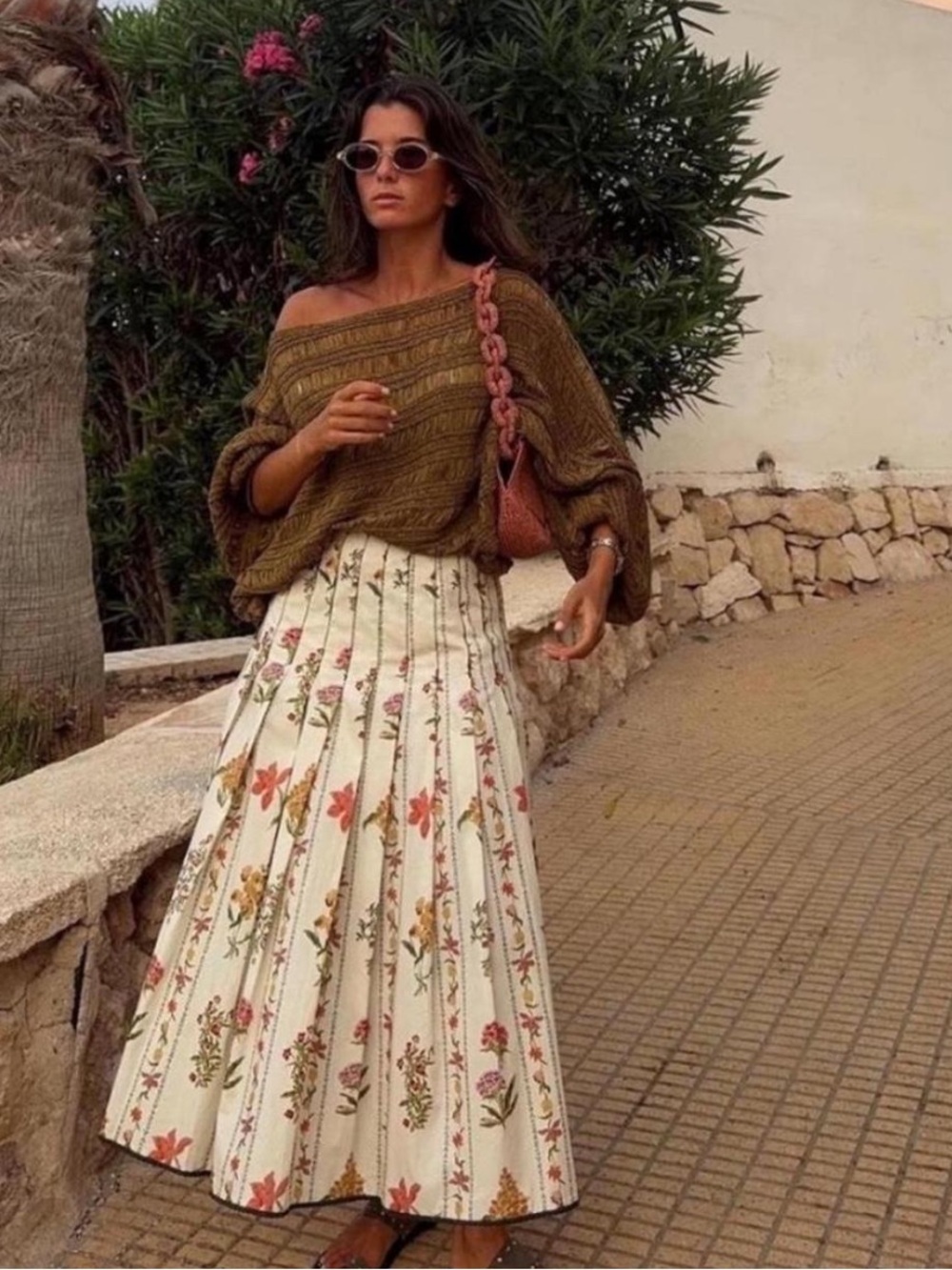 Zara Cream Floral Pleated Maxi Skirt